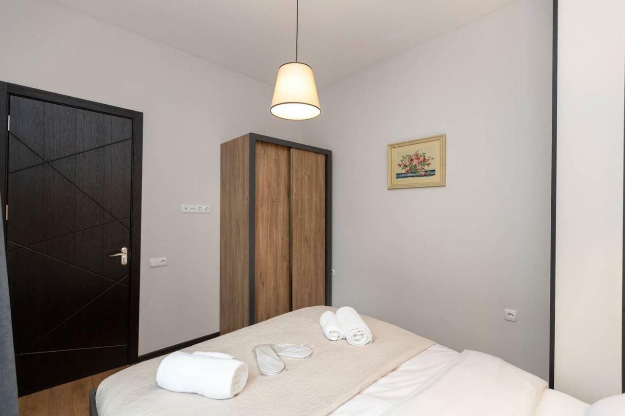 Wehost Apartment Near Fabrika Tbilisi Exterior foto