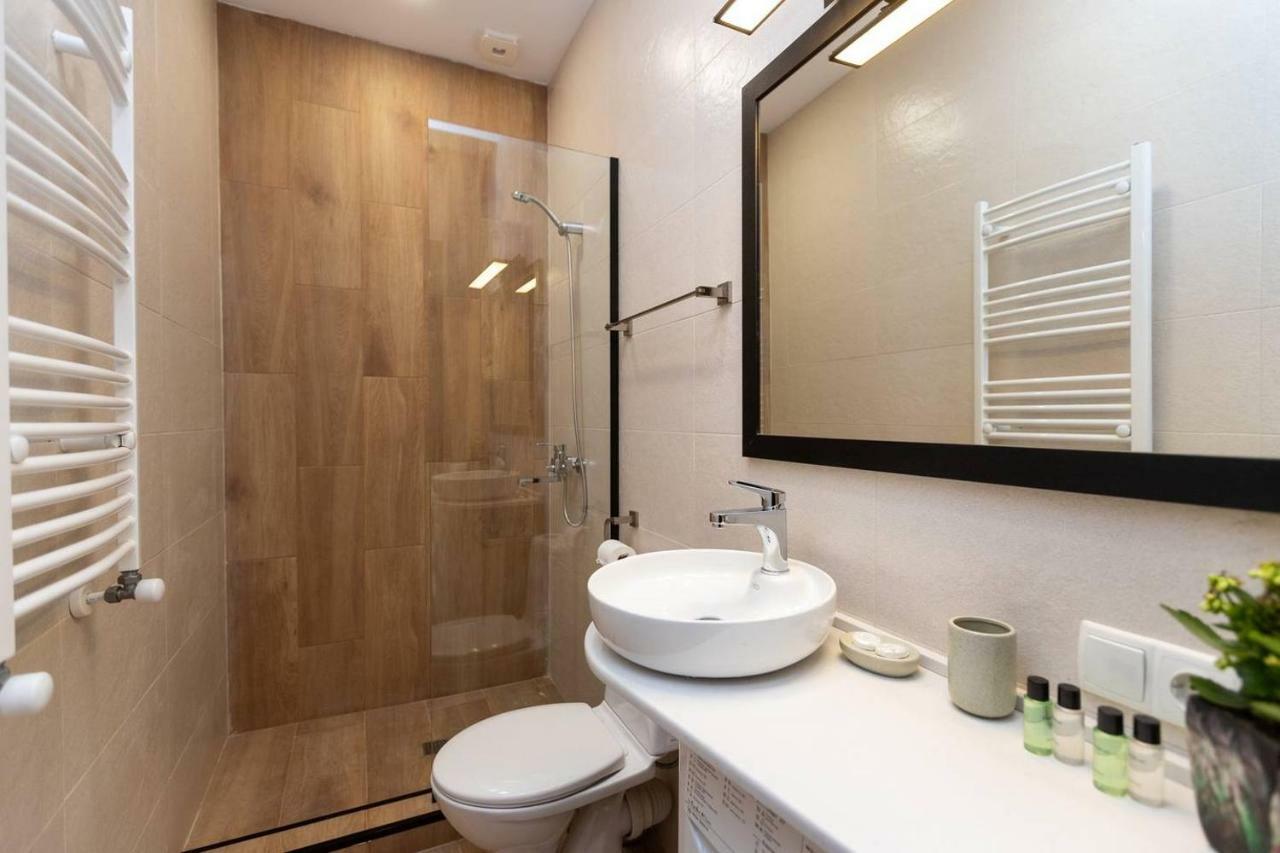Wehost Apartment Near Fabrika Tbilisi Exterior foto
