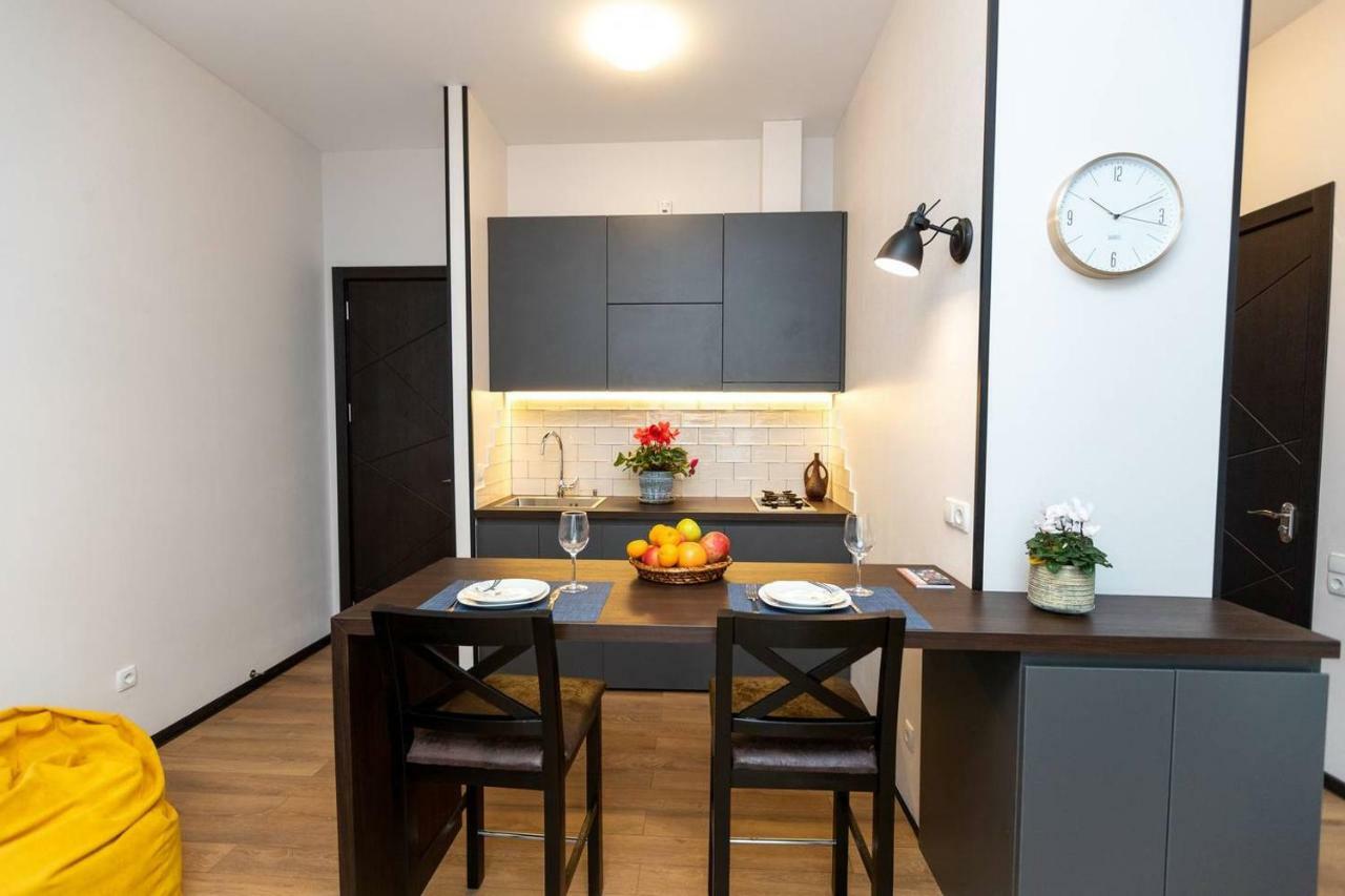 Wehost Apartment Near Fabrika Tbilisi Exterior foto
